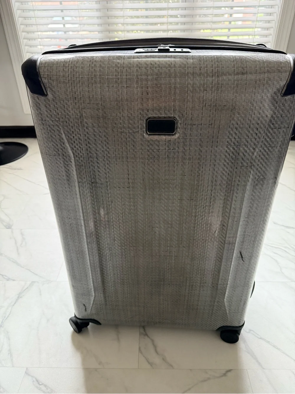 Tumi Hardshell Spinner Suitcase - Gray